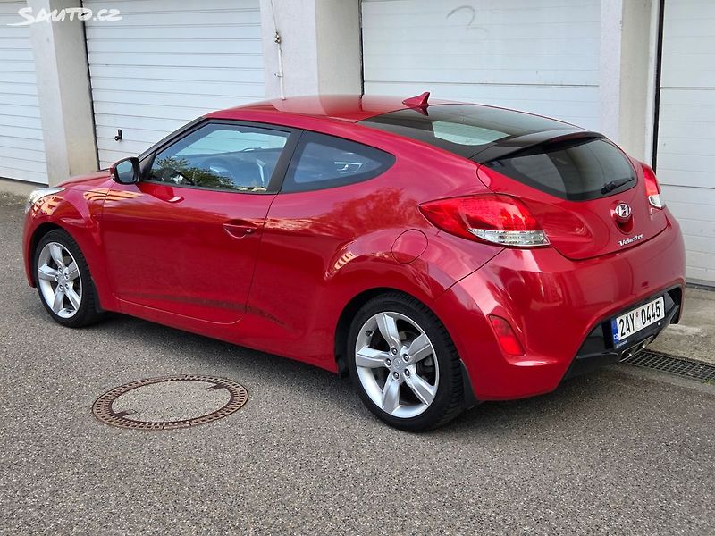 Hyundai Veloster (2012) 1.6 GDI Nové v ČR Serviska - fotka 4 z 30