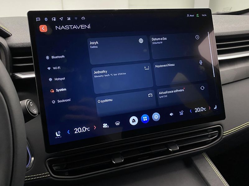 Lynk & Co 01 (2025) MORE PHEV AUT CZ 1.maj - fotka 79 z 95