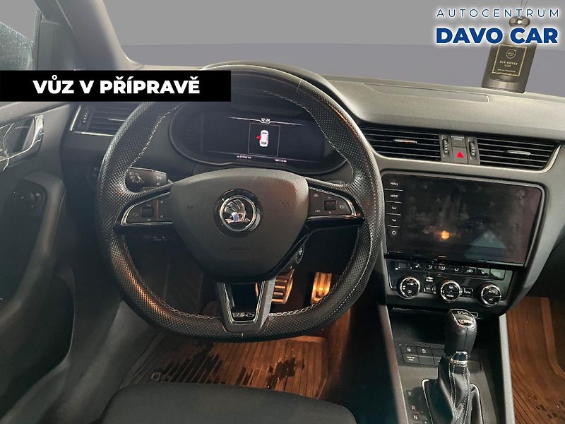 Škoda Octavia 2,0 TSI DSG RS245 LED Panorama - fotka 5 z 12