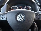 Volkswagen Tiguan (2010) R-Line 2.0 TSI, 4X4, Automat - náhled 17