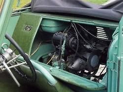 SMZ S-3A poháněl slabý dvoutaktní motor z motocyklu.