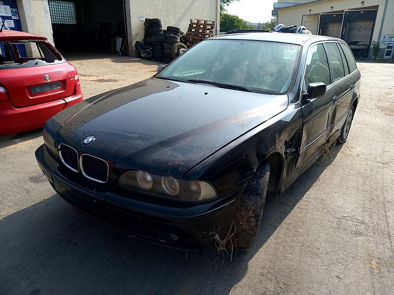 BMW Řada 5 520D E39 NÁHRADNÍ DÍLY - fotka 1 z 7