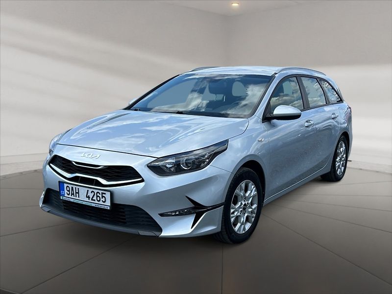 Kia Ceed 1,5 T-GDI 118 Fresh - fotka 3 z 11