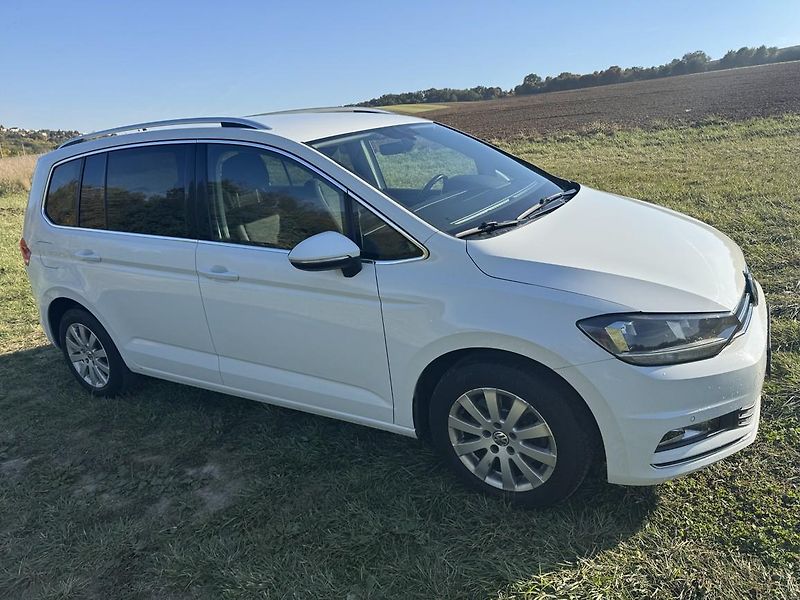 Volkswagen Touran (2017) - fotografie inzerátu