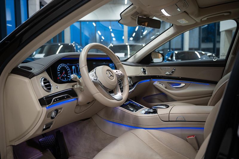 Mercedes-Benz Třídy S (2017) S350D PANORAMA - fotka 12 z 36