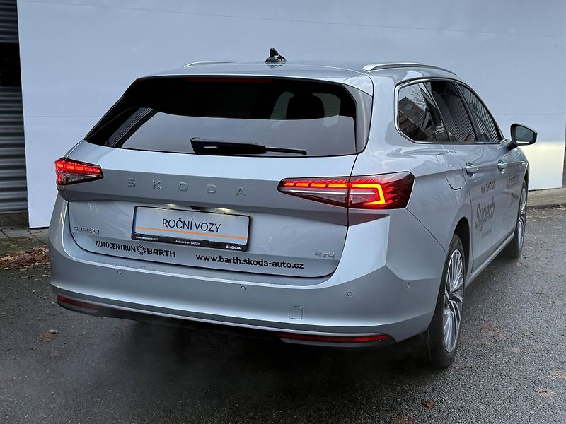 Škoda Superb (2025) L&K 7DSG 2,0 TDI - fotka 2 z 26