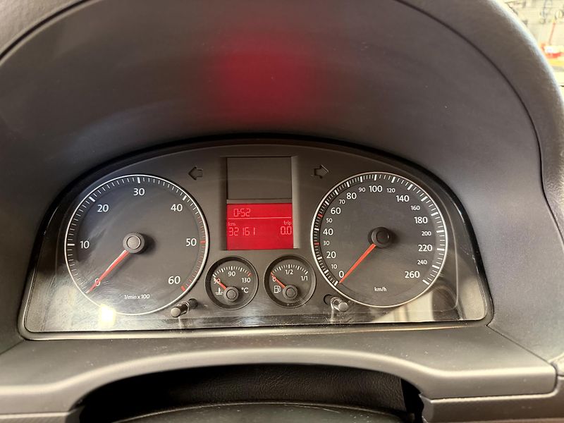 Volkswagen Caddy Life 1.9 TDI 77 kW - fotka 11 z 19