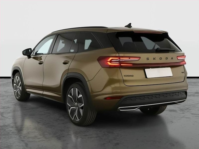 Škoda Kodiaq (2024) 2.0 TDI, Sportline, Navigace - fotka 4 z 20