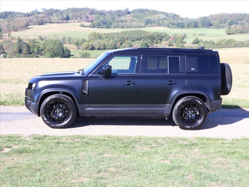 Land Rover Defender 3,0 D200 110 S 147kW CZ DPH Zá - fotka 4 z 34