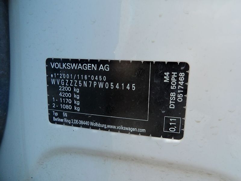 Volkswagen Tiguan (2023) 2.0TDI DSG Virtual Navi ACC - fotka 33 z 34