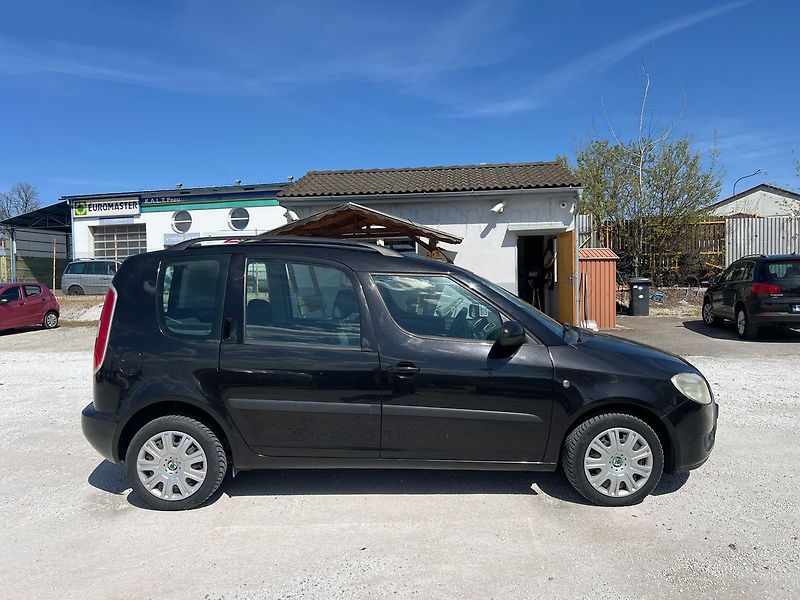 Škoda Roomster 1.6 i - fotka 12 z 15