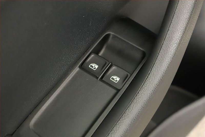 Škoda Fabia (2018) Ambition 1.0 TSI - fotka 12 z 12