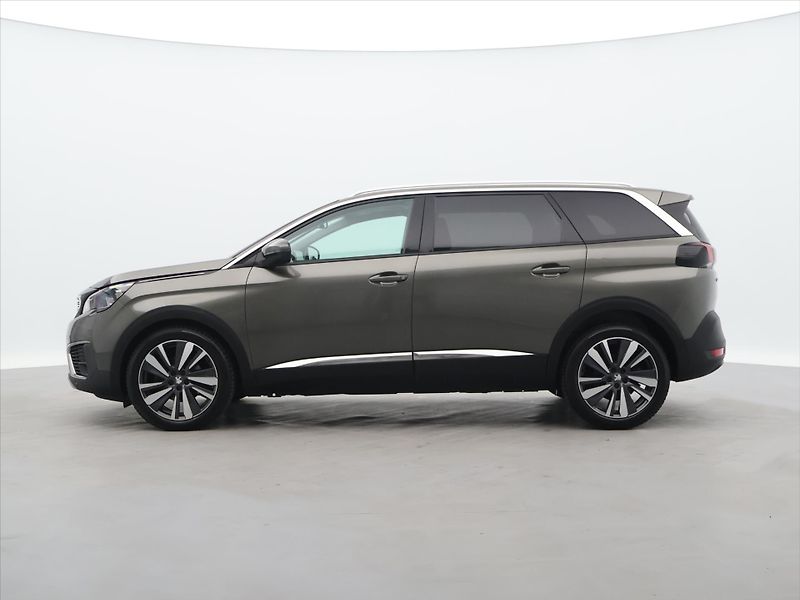 Peugeot 5008 1,2 PT 96kW Allure PANO 7-míst - fotka 4 z 33