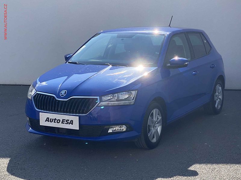 Škoda Fabia (2020) 1.0 TSi, 1.maj,ČR, Ambition - fotka 3 z 13