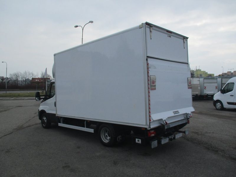 Iveco Daily 35C16, 3,0l, Dhollandia 1T, Ta - fotka 11 z 20