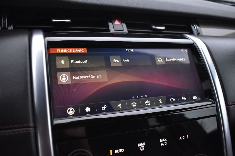 Land Rover Discovery Sport D180 S R-DYNAMIC*4WD*AT*KAMERA - fotka 26 z 35
