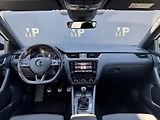 Škoda Octavia (2018) III RS230 2.0TSi MAN, Kessy    - náhled 14