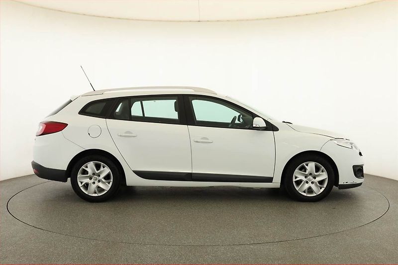 Renault Mégane (2012) 1.5 dCi, Automat, po STK - fotka 6 z 16