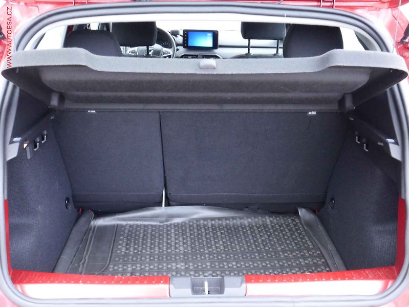 Dacia Sandero (2021) 1.0TCe, 1.maj,ČR, LED, autoAC - fotka 7 z 15