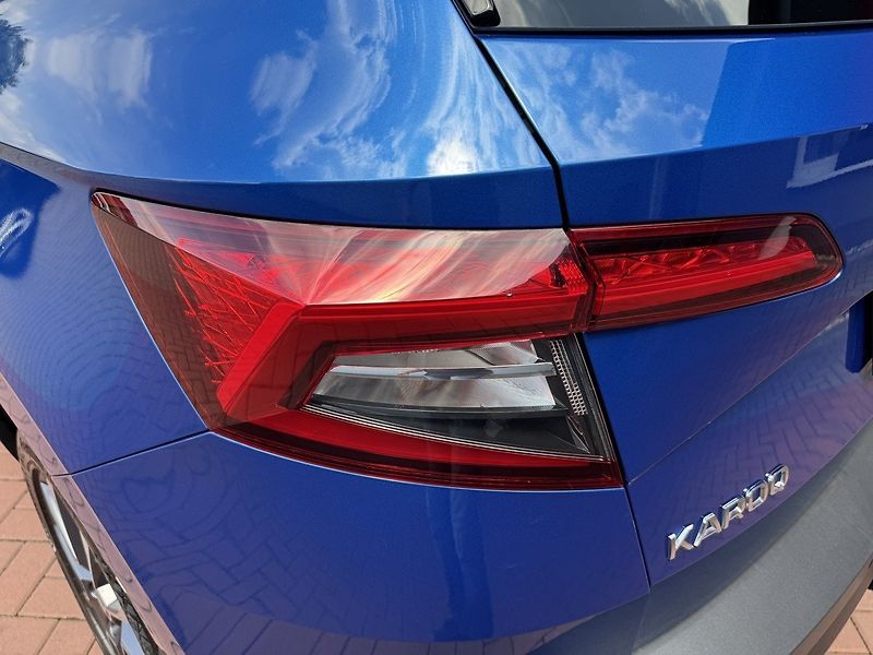 Škoda Karoq (2020) 1.5TSi LED Navi Kamera Tažné Z - fotka 42 z 47
