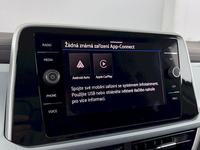 Volkswagen T-Roc (2025) Life GOAL 1.0 TSI 85kW - fotka 12 z 27