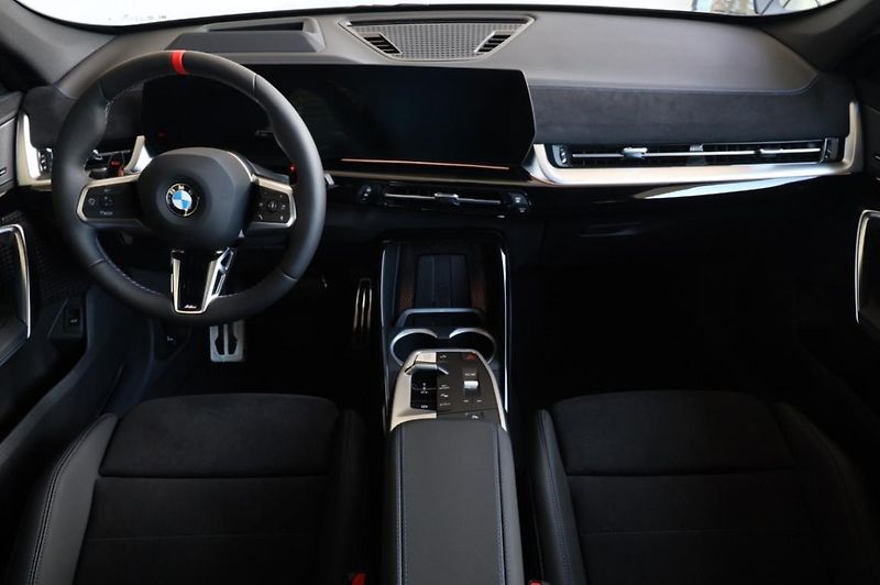 BMW X1 M35i xDrive - fotka 5 z 18