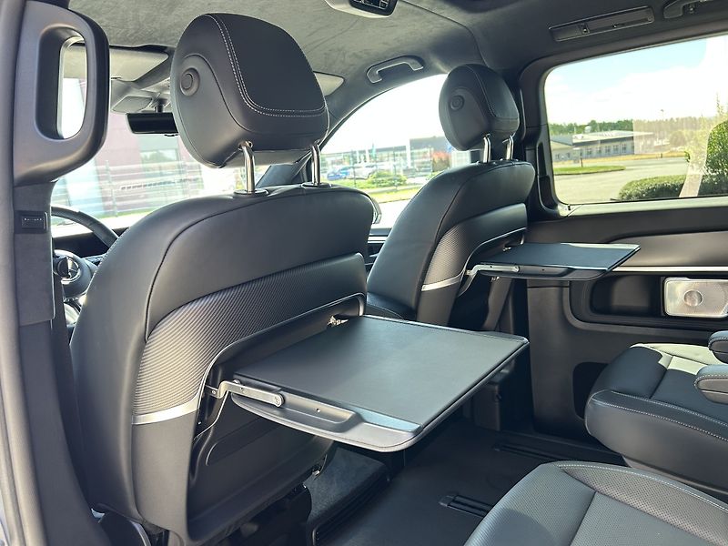 Mercedes-Benz Třídy V V 300d 4MATIC EXCLUSIVE L AMG - fotka 29 z 37