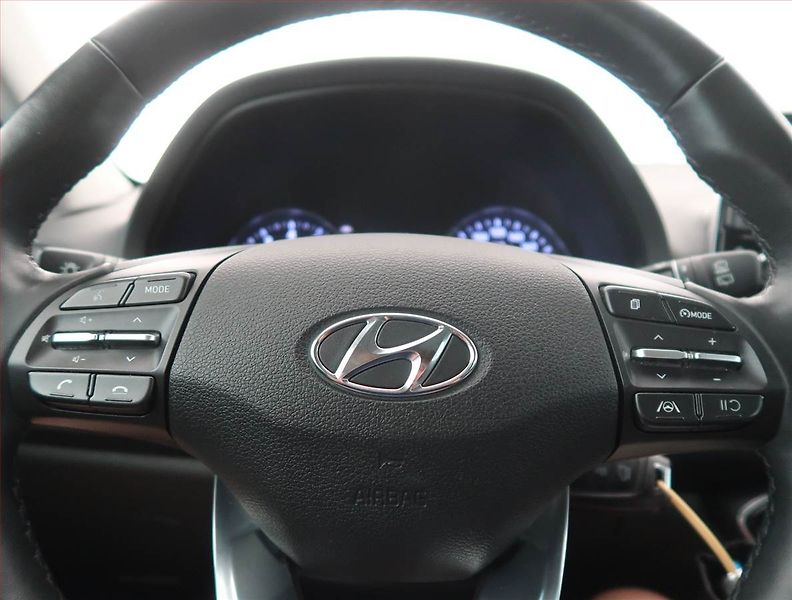 Hyundai i30 (2023) Smart 1.0 T-GDI - fotka 16 z 17