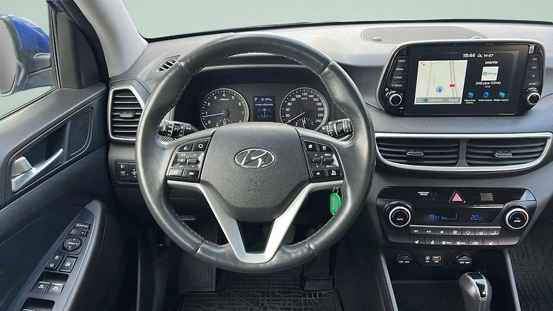 Hyundai Tucson 1,6 TGDI 130kW DCT 4WD Trikolo - fotka 16 z 40