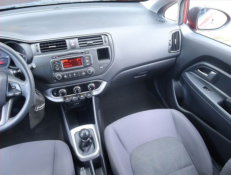 Kia Rio (2012) 1.25 CVVT, Serv.kniha - fotka 8 z 12