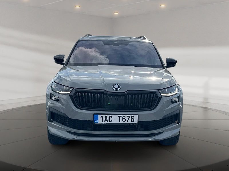 Škoda Kodiaq (2024) SPORT EXCLUSIVE 2.0TSI 140kW  - fotka 2 z 11