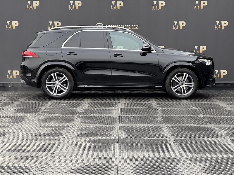 Mercedes-Benz GLE (2019) 400d 4M, AMG Line, 360°, DPH - fotka 4 z 47