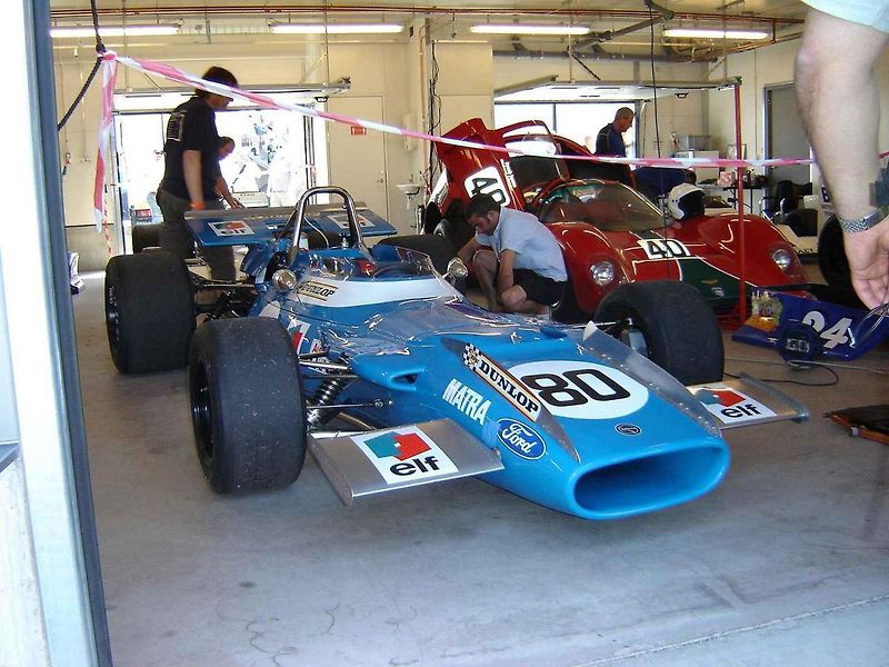 Guy Ligier byl majitelem úspěšné stáje F1, která nesla jeho jméno. Tým startoval v 326 závodech Grand Prix a připsal si devět vítězství.