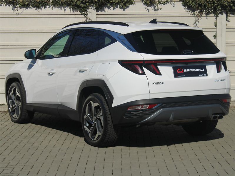 Hyundai Tucson 1,6 T-GDi 132kW 4x4 AT Style Č - fotka 4 z 14
