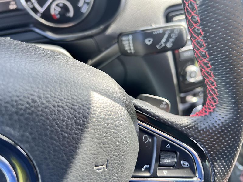 Škoda Octavia 2.0TDI 135KW,VRS,CHIP,TZ,NAVI - fotka 38 z 47