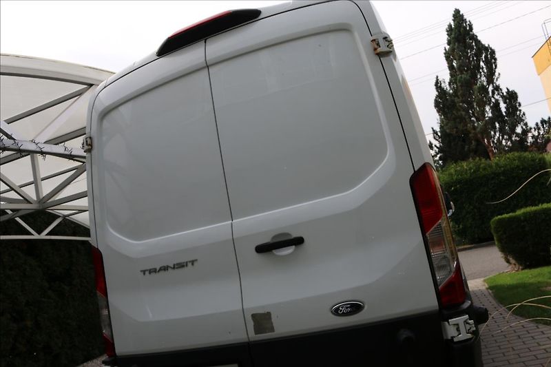 Ford Transit 2,0 95kW,ČR, DPH, Klima - fotka 6 z 27