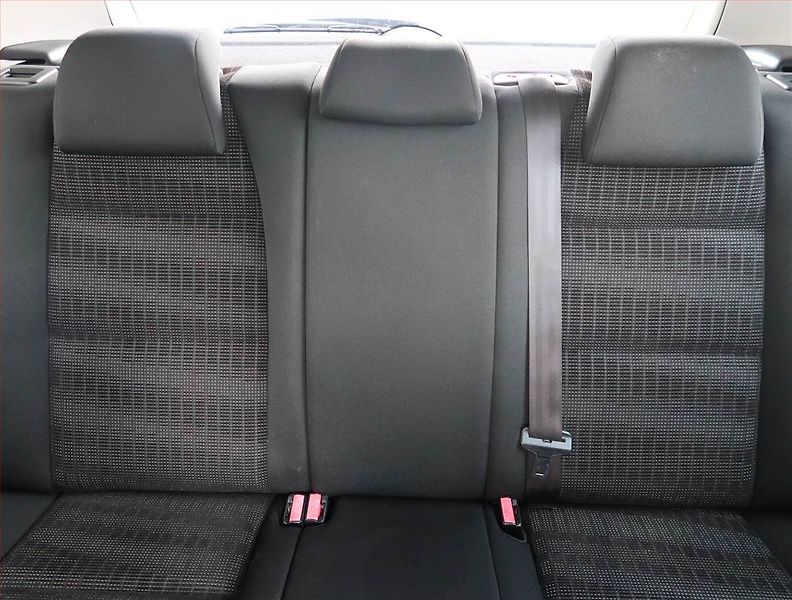 Peugeot 307 (2007) 1.6 16V, nová STK, servisované - fotka 10 z 16