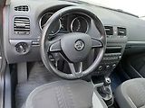 Škoda Yeti (2014) 2.0 TDi, Adventure - náhled 12