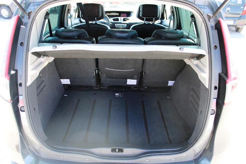 Renault Scénic (2010) 2,0i AUTOMAT NAVI KŮŽE XENON - fotka 11 z 16