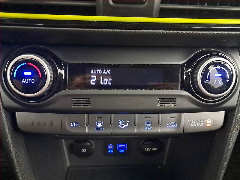 Hyundai Kona (2019) 1.0 T-GDI, Serv.kniha, Kůže - fotka 17 z 22