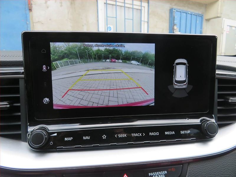 Kia Ceed (2022) GT Line 1.5 T-GDI, Serv.kniha - fotka 16 z 17