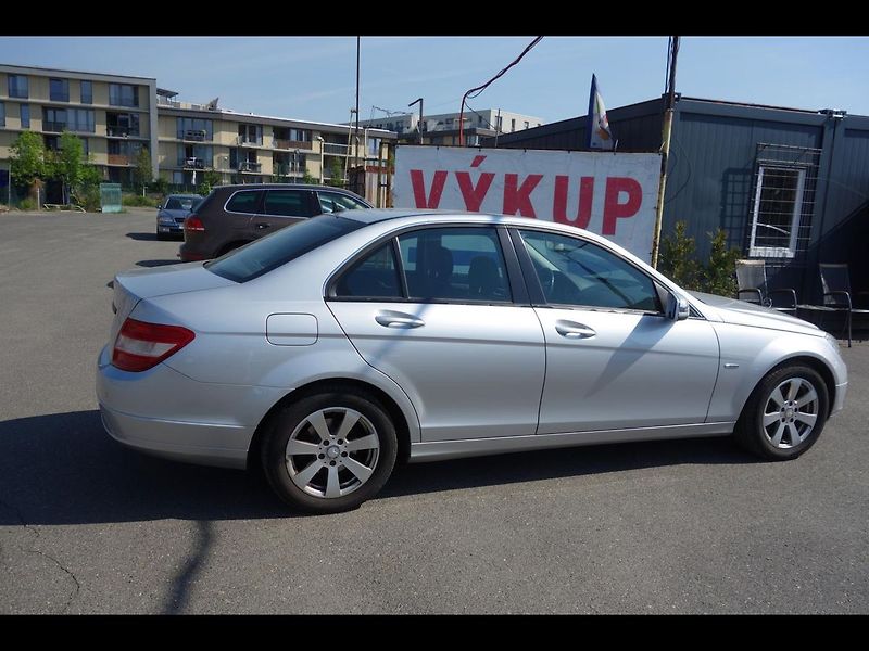 Mercedes-Benz Třídy C 200 CDi 100 kW STK07/2028 - fotka 9 z 34