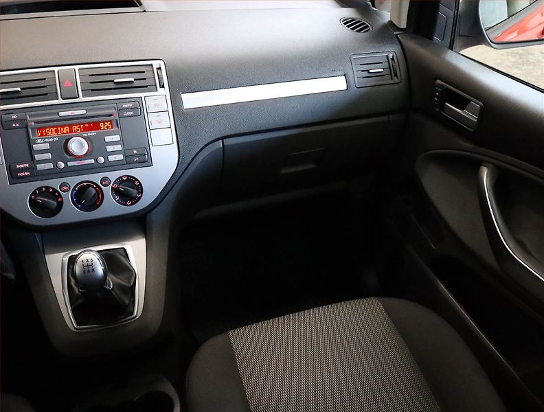 Ford C-MAX (2010) 1.6 TDCi, po STK, Tažné - fotka 8 z 17