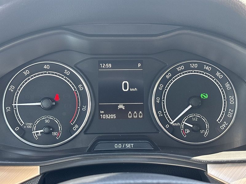 Škoda Scala (2023) 1.5 TSI DSG Style - fotka 6 z 32