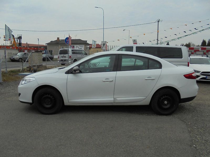 Renault Fluence (2012) 1.6i 16V- DIGIKLIMA- ČR - fotka 4 z 11