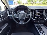 Volvo XC60 B4 AWD (nafta) // REZERVACE - náhled 20