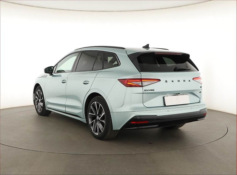 Škoda Enyaq (2022) Sportline iV 80 (82 kWh) - fotka 4 z 22