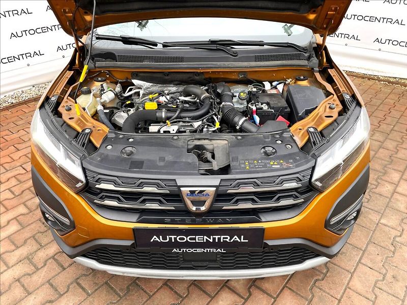 Dacia Sandero 1,0 TCE,Stepway,STK 2/28 - fotka 8 z 23