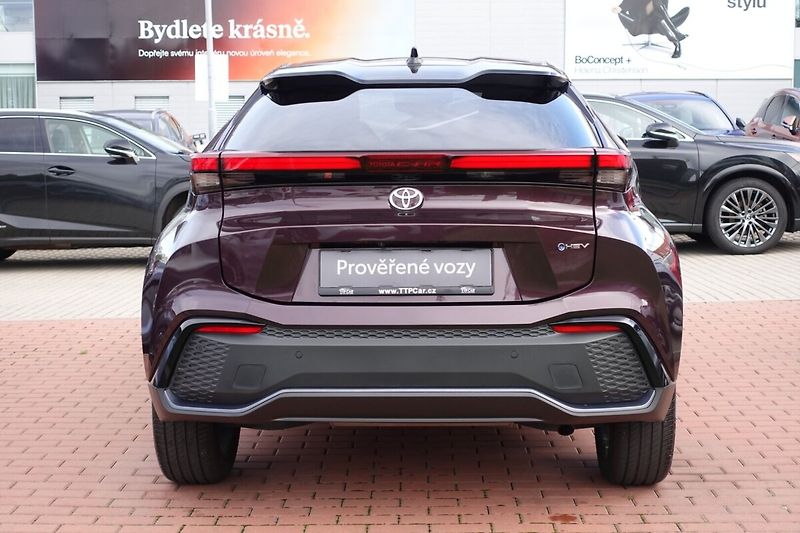 Toyota C-HR 2,0 HEV Executive - fotka 5 z 35