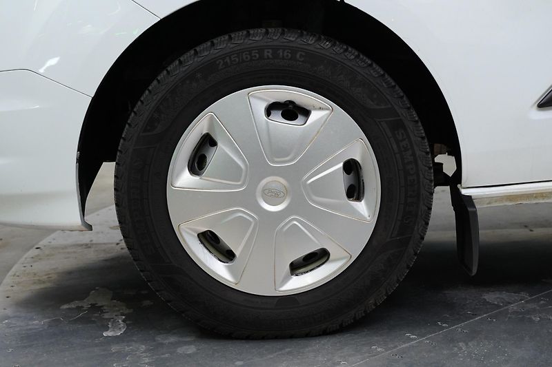 Ford Tourneo Custom - fotka 10 z 24